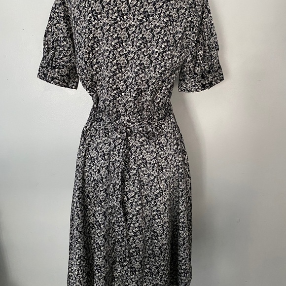 H&M Floral Short Sleeve Spring Summer Dress - Picture 8 of 16